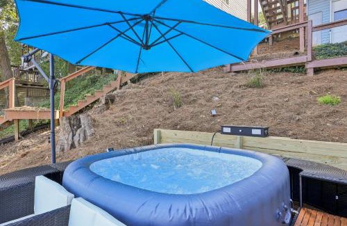 Snellville House | Lakefront Escape with Sauna Hot Tub BBQ & Games
