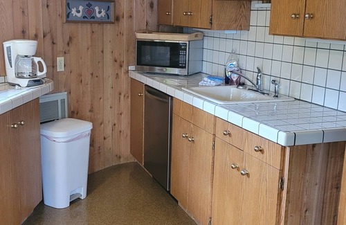 Hayden Lake House | Lakefront Family Retreat. Swim, sun, boat, beach, float, fish, relax, dream.