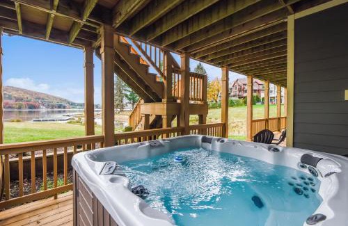 McHenry House | Lakefront Home Near Wisp with Great Location Dock Slip Hot Tub