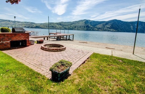 Manson House | Lakefront home with private dock, firepit, & views