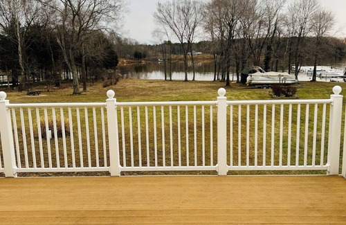 Livingston House | Lakefront. inground pool/spa, roomy, over 6.5K, 8 bedrooms, 5 full, 2 1/2 baths