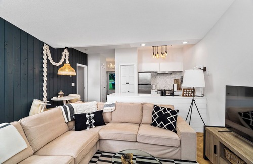 Biwabik Condo | Lakefront Luxury @ Giants Ridge - formerly the Hygge Suite