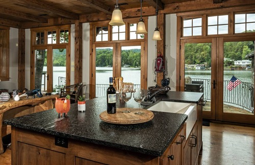 Landrum Ski Chalet | Lakefront Meditation