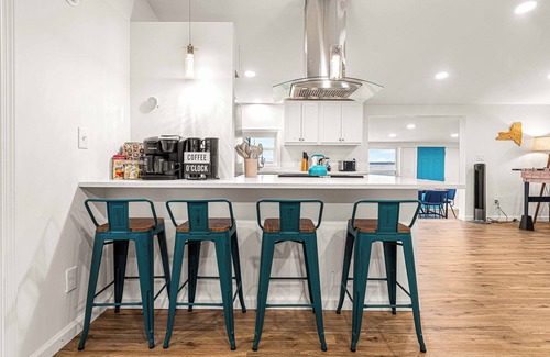 Durhamville House | Lakefront Modern home. Gorgeous Sunsets! near Sylvan Beach