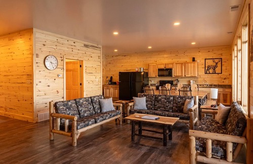 Houghton Cabin | Lakefront Trail Bunkhouse 17B