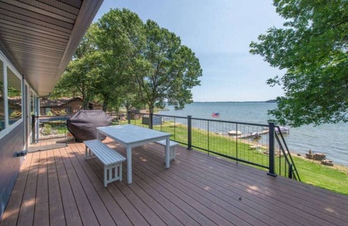 Waconia House | Lakefront Waconia -Sleeps 9, 4 bedrooms, 2 bath, dock, 2 fireplaces, pets ok,