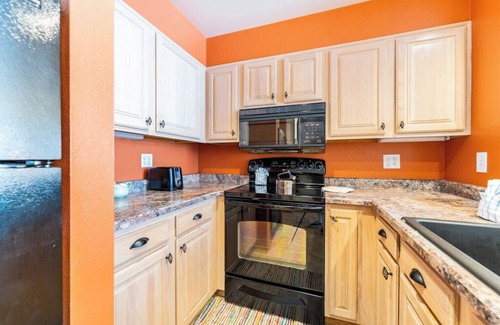 Lakeside Village Apartment | Lakeshore #1540