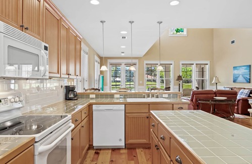 Laurel Grove House | Lakeside 3BR Beach Cottage with 6-Seat GOLF CART! Near Pool, Beach Tram, Golf