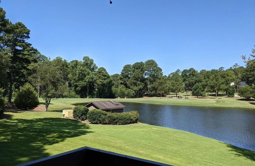 Pinehurst Condo | Lakeside Condo on Pinehurst #5