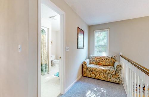 Big Creek House | Lakeside Eden