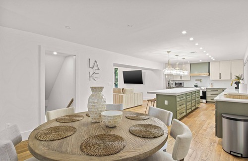 Lakeside Woods House | Lakeside Haven: Spacious Retreat with Stunning Views and Family Fun