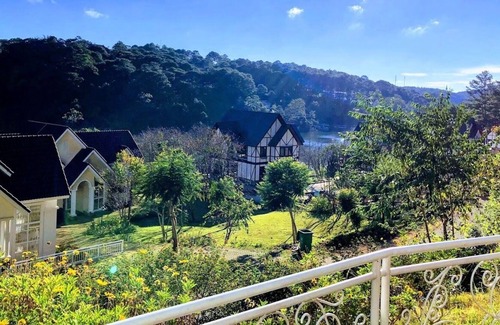 Da Lat Villa | Lakeview luxury Villa! Kayak l Hiking l BBQ l Karaoke - up to 15 ppl