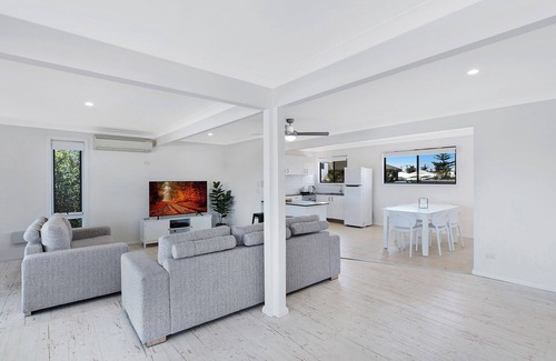 The Entrance North Apartment | Lakeview on Florida
