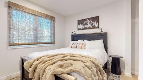 Mammoth Lakes Apartment | Lakeview Villas #06 condo