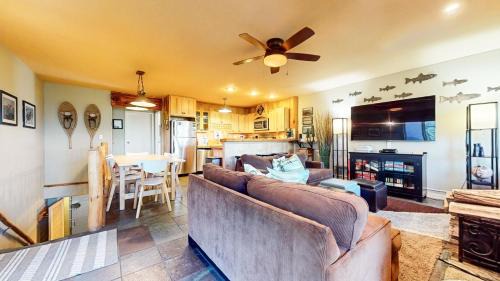 Mammoth Lakes Apartment | Lakeview Villas #09 condo