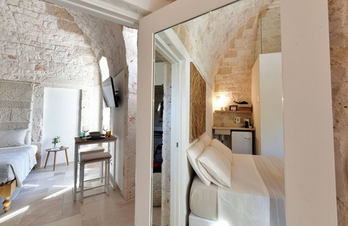Monopoli Bed & Breakfast | Lamarossa Trulli & Suites