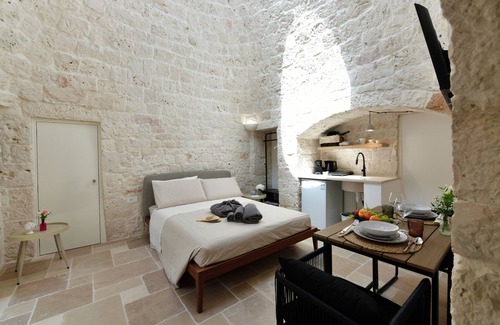 Monopoli Bed & Breakfast | Lamarossa Trulli & Suites