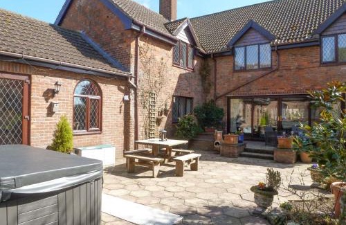 Addlethorpe House | Lambourne House - Ukc2831
