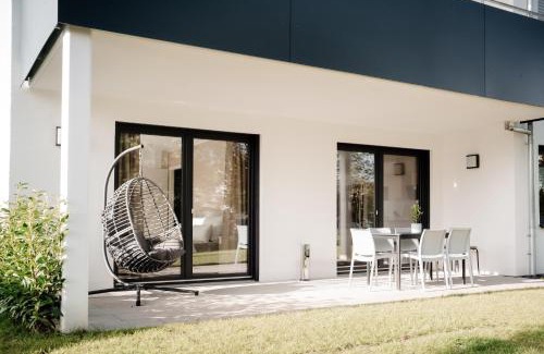 Steckfeld Apartment | LaMiaCasa Green Large Loft City Close Green Area
