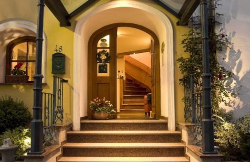 Marbach an der Donau Hotel | Landgasthof Zur schönen Wienerin