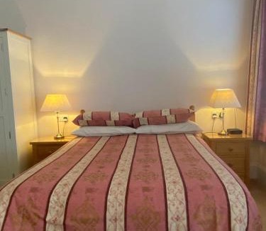 Southampton House | Landguard Lodge Guest House