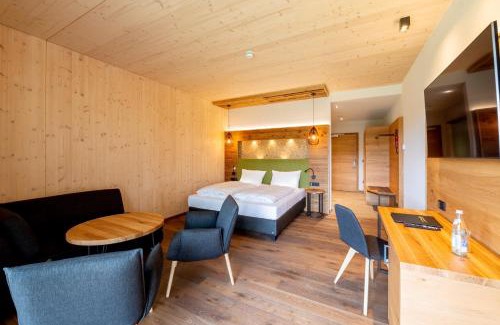 Moosbach Hotel | Landhotel Zum Goldenen Kreuz