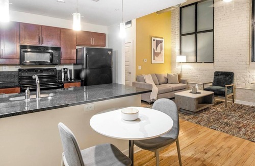 Petersburg Apartment | Landing | Amazing 1BD, Pool, Gym