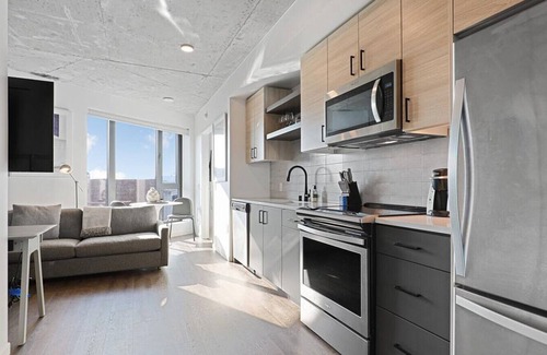 Tenderloin Apartment | Landing at 50 Jones - 1 Bedroom in Tenderloin
