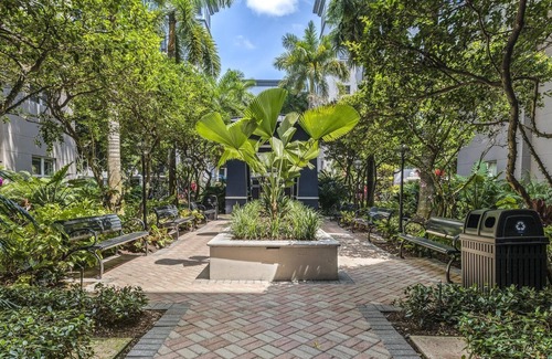 Flagler Village Apartment | Landing at Aviah - 2 Bedrooms in Central Fort L.