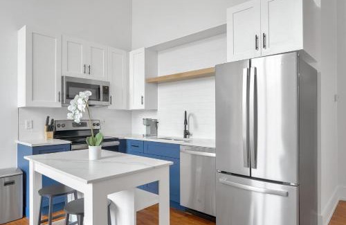 Greenville Apartment | Landing at The American Spinning Mill - Greenville
