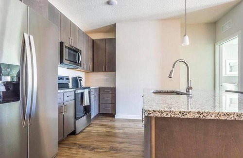 Deerwood Apartment | Landing at The Fusion Apartments - 2 Bedrooms in Deerwood