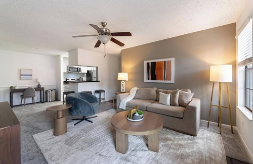 Sunbeam Apartment | Landing at Timberwalk at Mandarin - 1 Bedroom i.