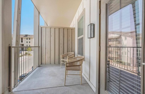Stone Oak Apartment | Landing | Beautiful 2BD, Clubhouse, Gym