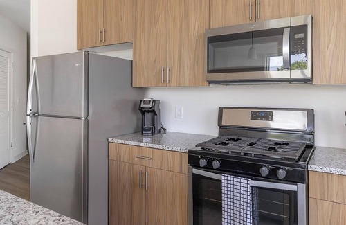 Carteret Apartment | Landing | Beautiful 2BD, Rooftop Lounge, Gym