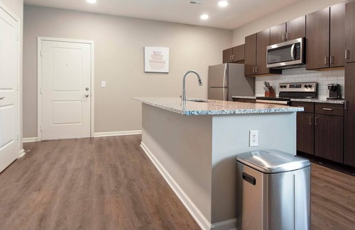 Chesterfield Apartment | Landing | Chic 1BD, Courtyard, Pool