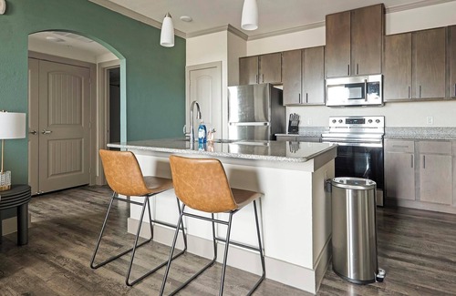 Manor Apartment | Landing | Incredible 1BD, Gym, Clubhouse