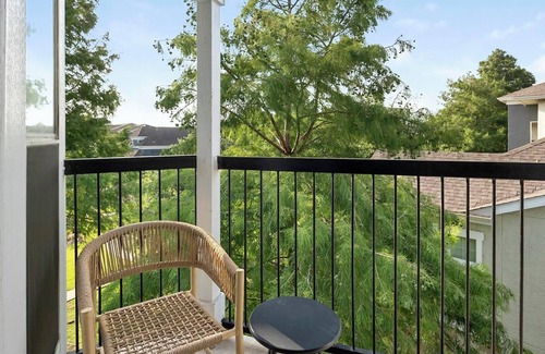 Richmond Apartment | Landing | Incredible 2BD, Gym, Clubhouse