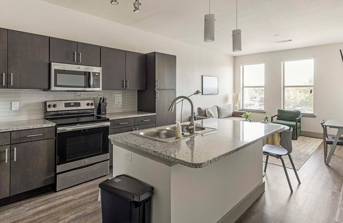 Haltom City Apartment | Landing | Modern 1BD, Pool, Courtyard