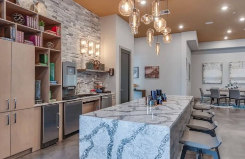 Haltom City Apartment | Landing | Modern 1BD, Pool, Courtyard