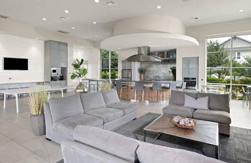 Buda Apartment | Landing | Modern 2BD, Pool, Yoga Studio