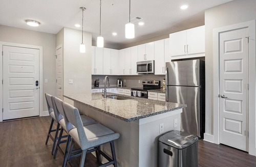 St. Johns Apartment | Landing | Spectacular 2BD, Gym