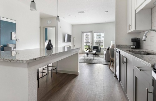 Jacksonville Apartment | Landing | Stunning 1BD, Clubhouse, Gym