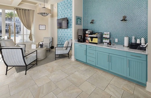 St. Johns Apartment | Landing | Stylish 2BD, Gym