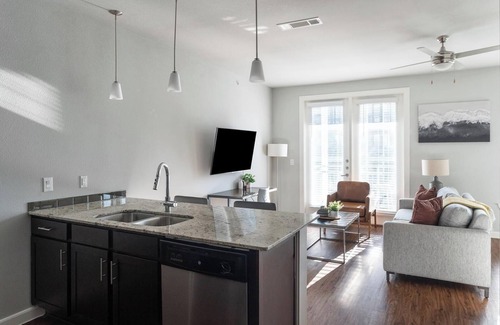 Buda Apartment | Landing | Stylish Studio, Clubhouse, Pool