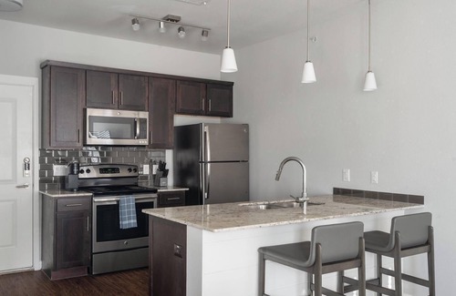 Buda Apartment | Landing | Stylish Studio, Clubhouse, Pool