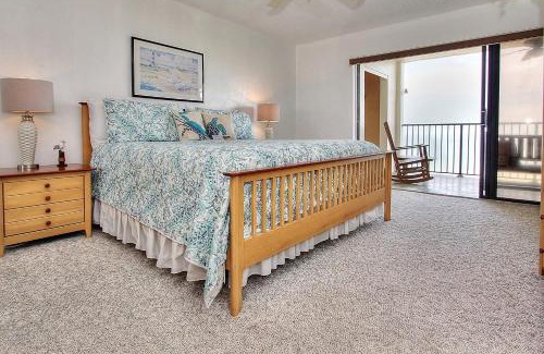 Sand Key Apartment | Landmark Towers 1606