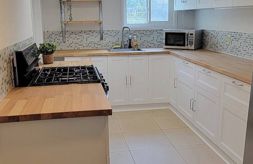 Loma Linda House | Lane Street · Cute condo w/2 suites near Loma Linda University