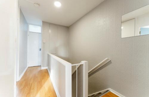 Lansbury House | Langdon Park Room