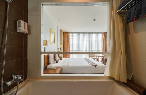 Ratchadaphisek Resort | Lantana Resort Hotel Bangkok