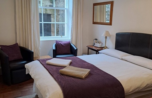 Leith House | Lantern Guest House